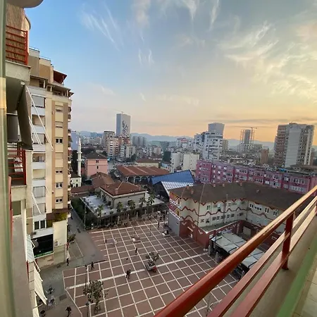 @bazaar דירה טיראנה