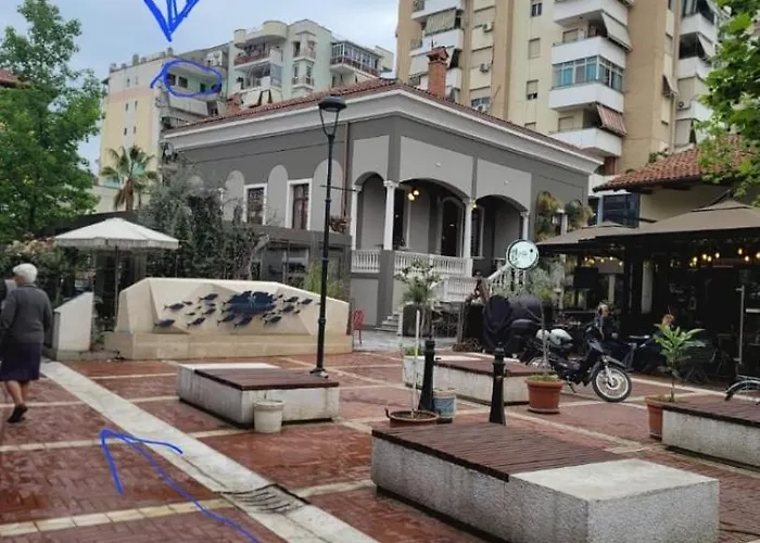 @bazaar * تيرانا